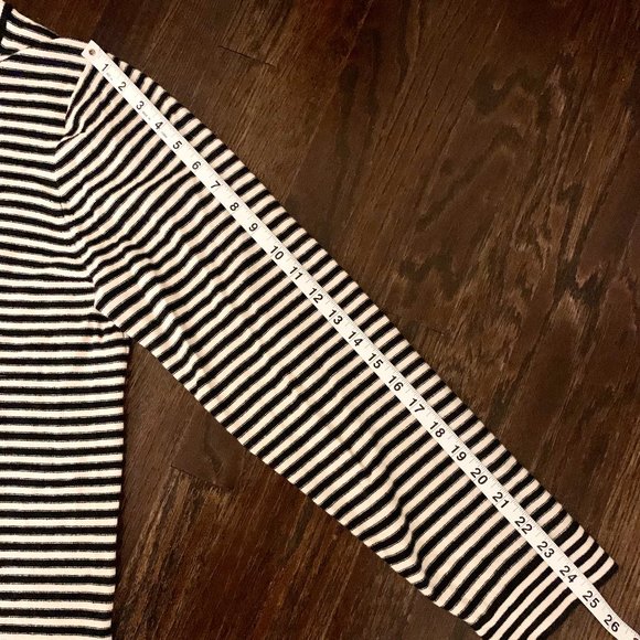 J. Crew sweater - Picture 4 of 7